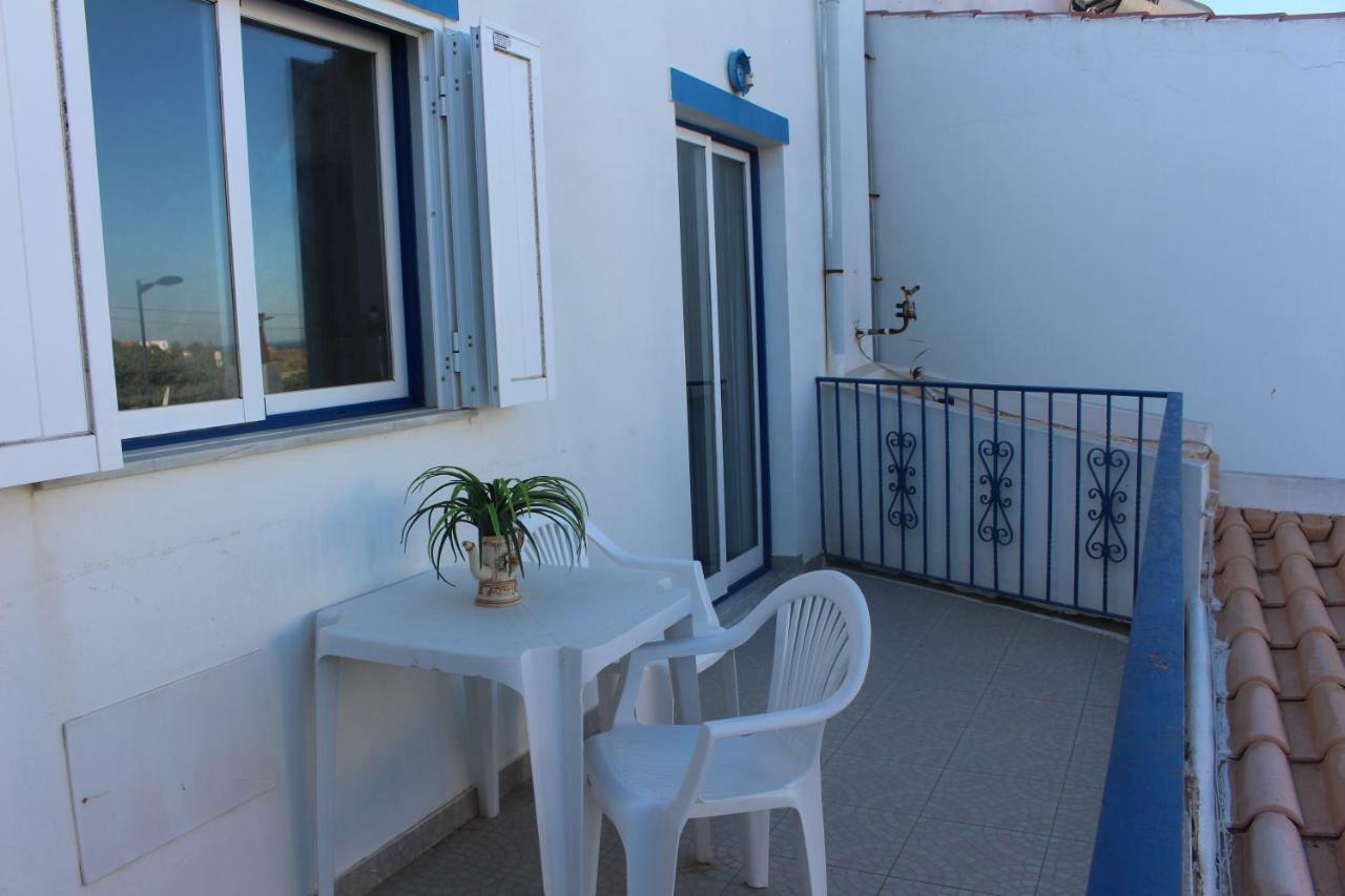 Oceanus Room With Private Kitchen, Bathroom And Terrace 300M From The Beach Sagres Eksteriør billede
