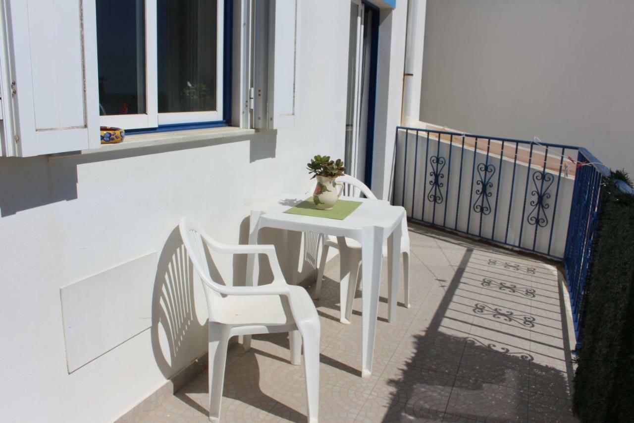 Oceanus Room With Private Kitchen, Bathroom And Terrace 300M From The Beach Sagres Eksteriør billede